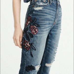 Abercrombie & Fitch - High Rise Girlfriend Jeans